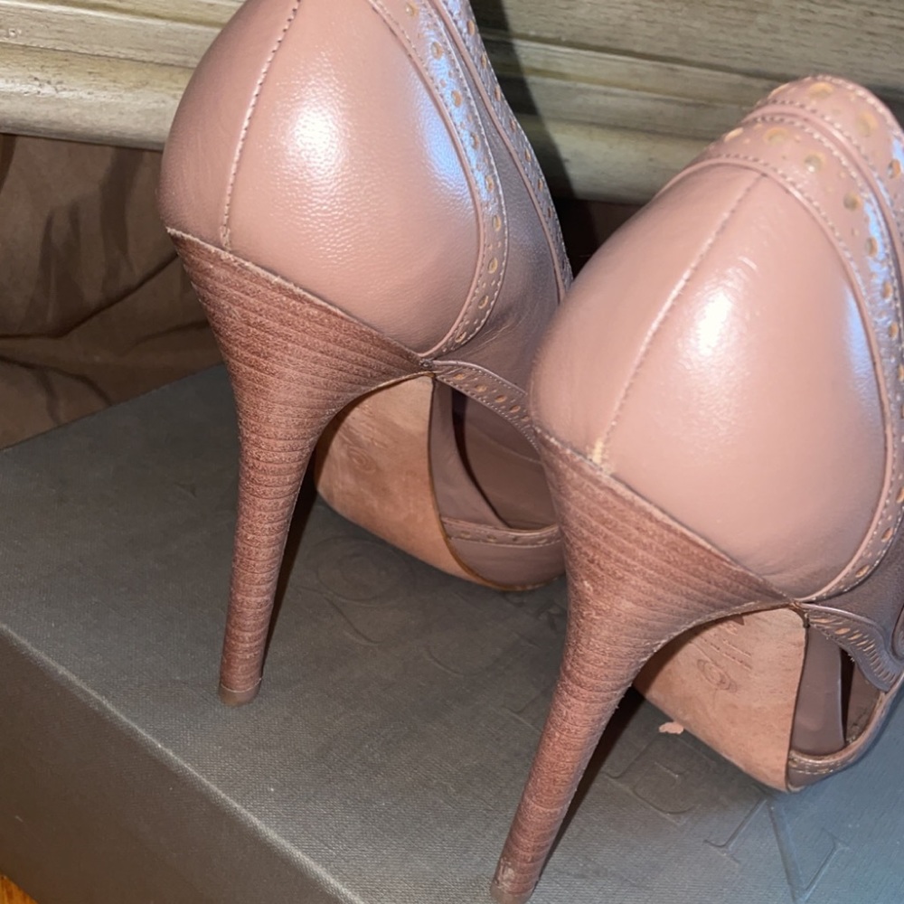 *SOLD* Alexander McQueen shoes
